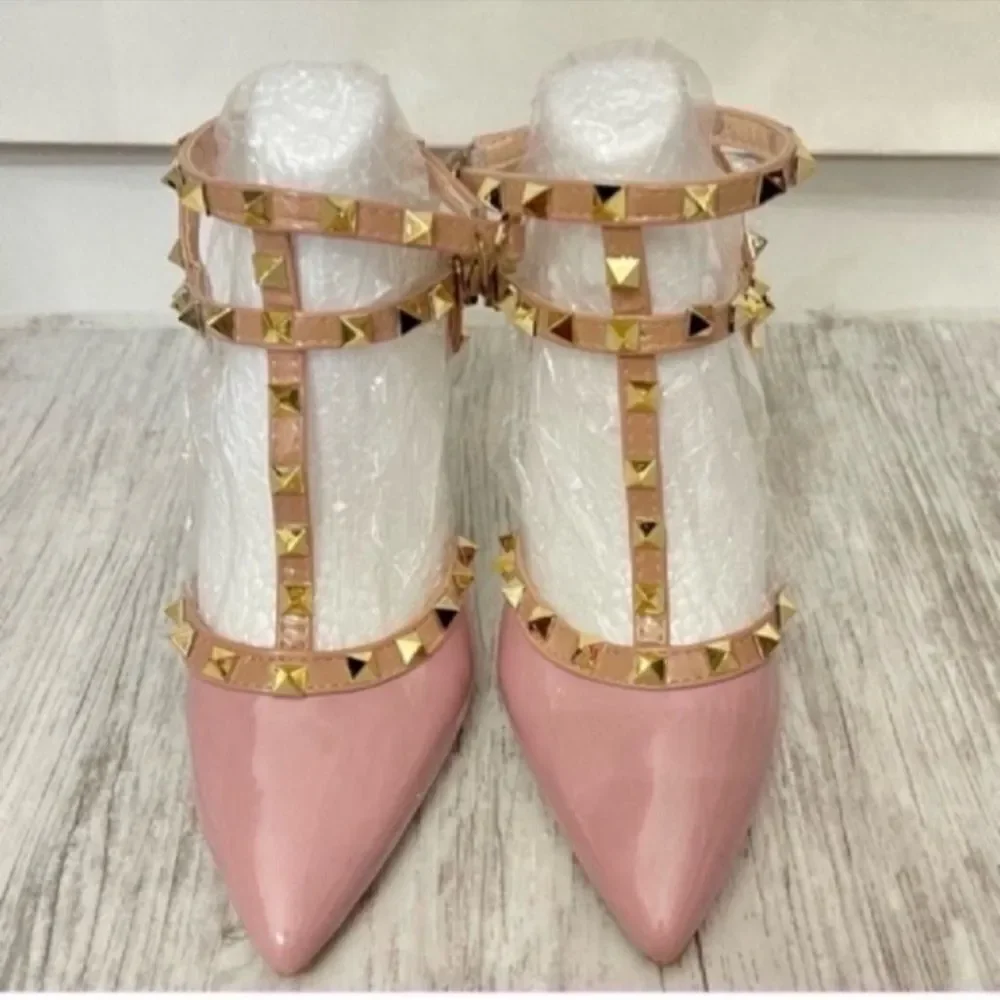 New beautiful Rivet High Heels Shoes 6